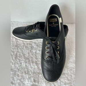 Keds x Kate Spade Black Leather |
Size 7
